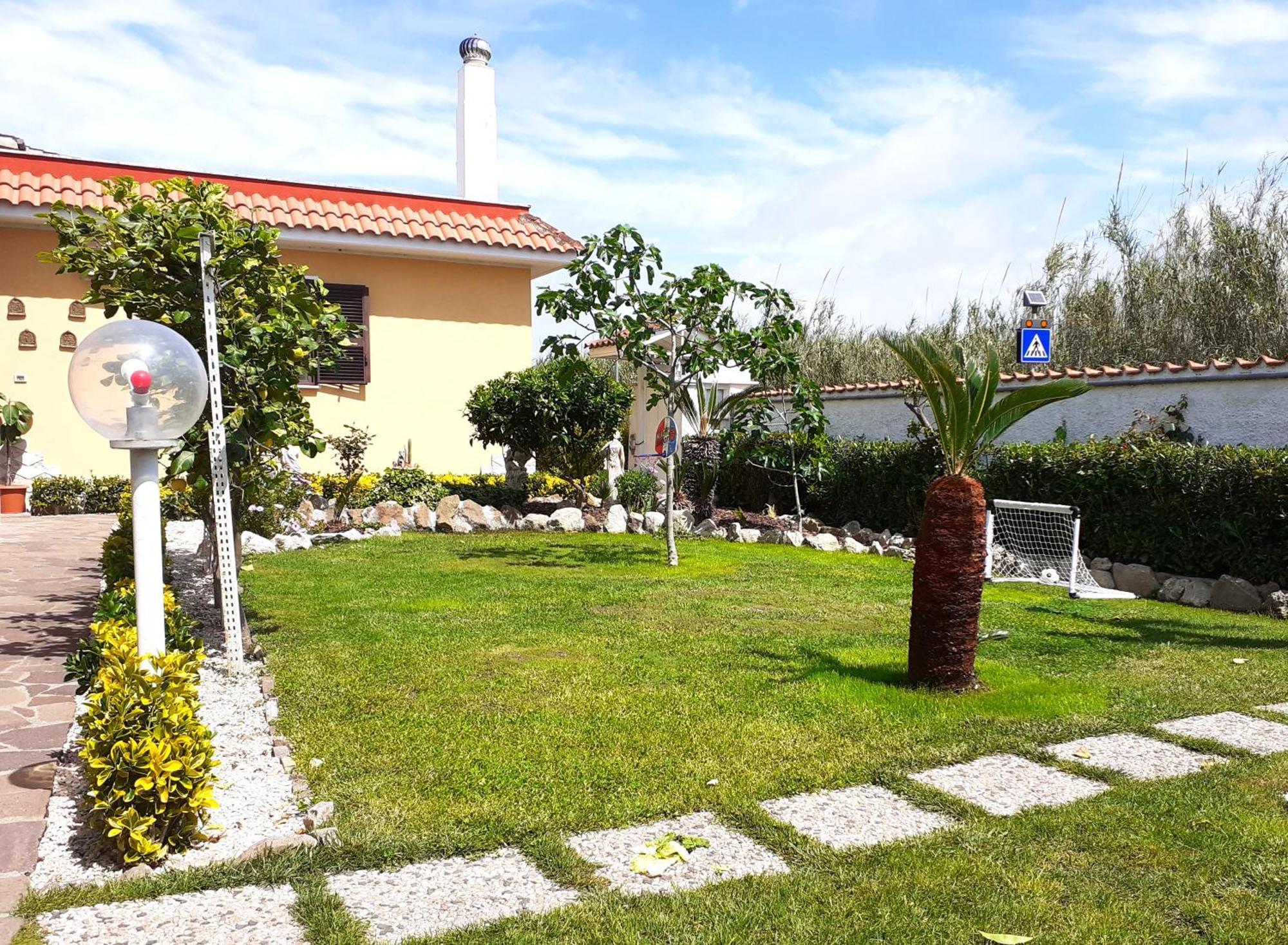 A Casa Dell' Artista Vila Fiumicino Exterior foto